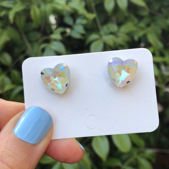 White Aurora Borealis Crystal Heart Earrings - Picture 3 of 4